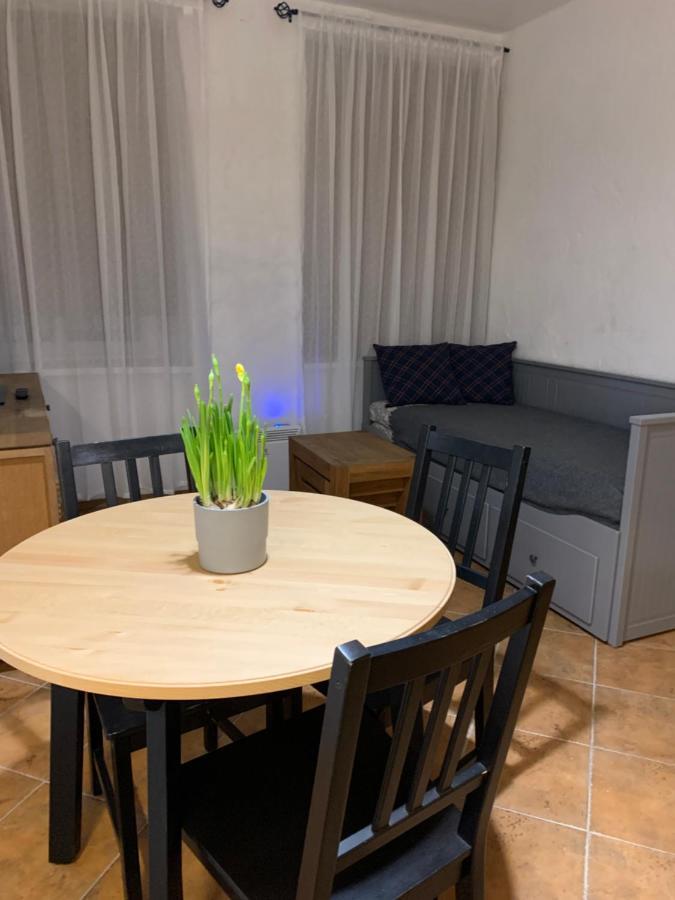 Old Studio Apartment VNO Exterior foto