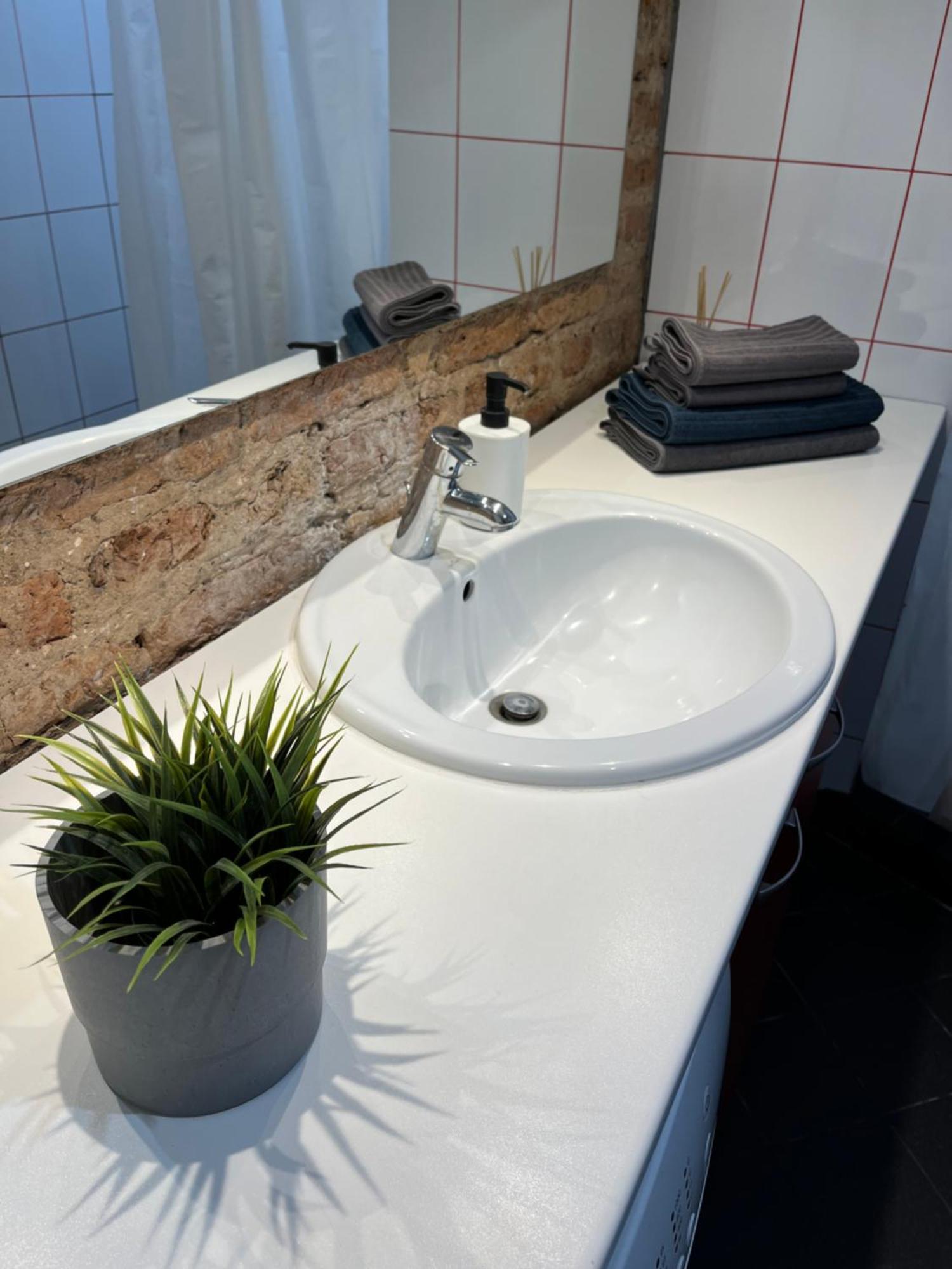 Old Studio Apartment VNO Exterior foto