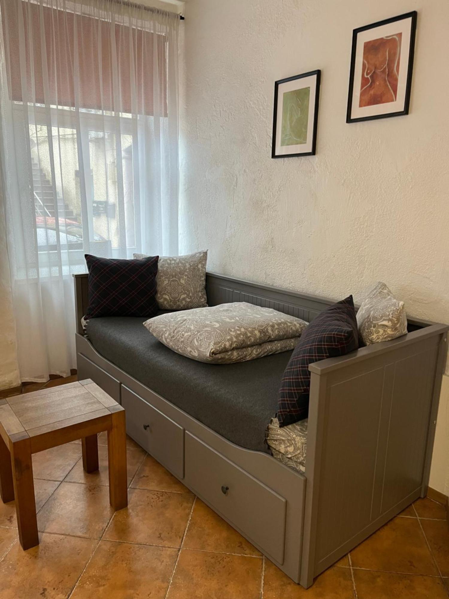 Old Studio Apartment VNO Exterior foto